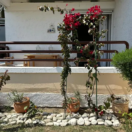 Mari E Monti Apartamento *